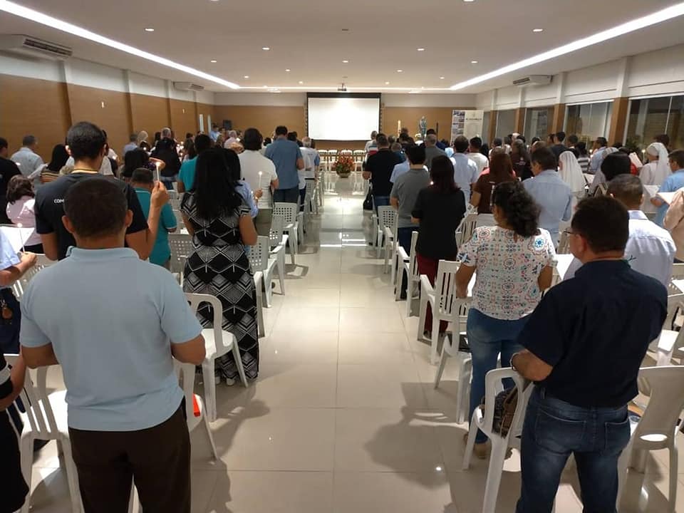 Abertura e encerramento da Assembleia aconteceram no salão paroquial de Fátima