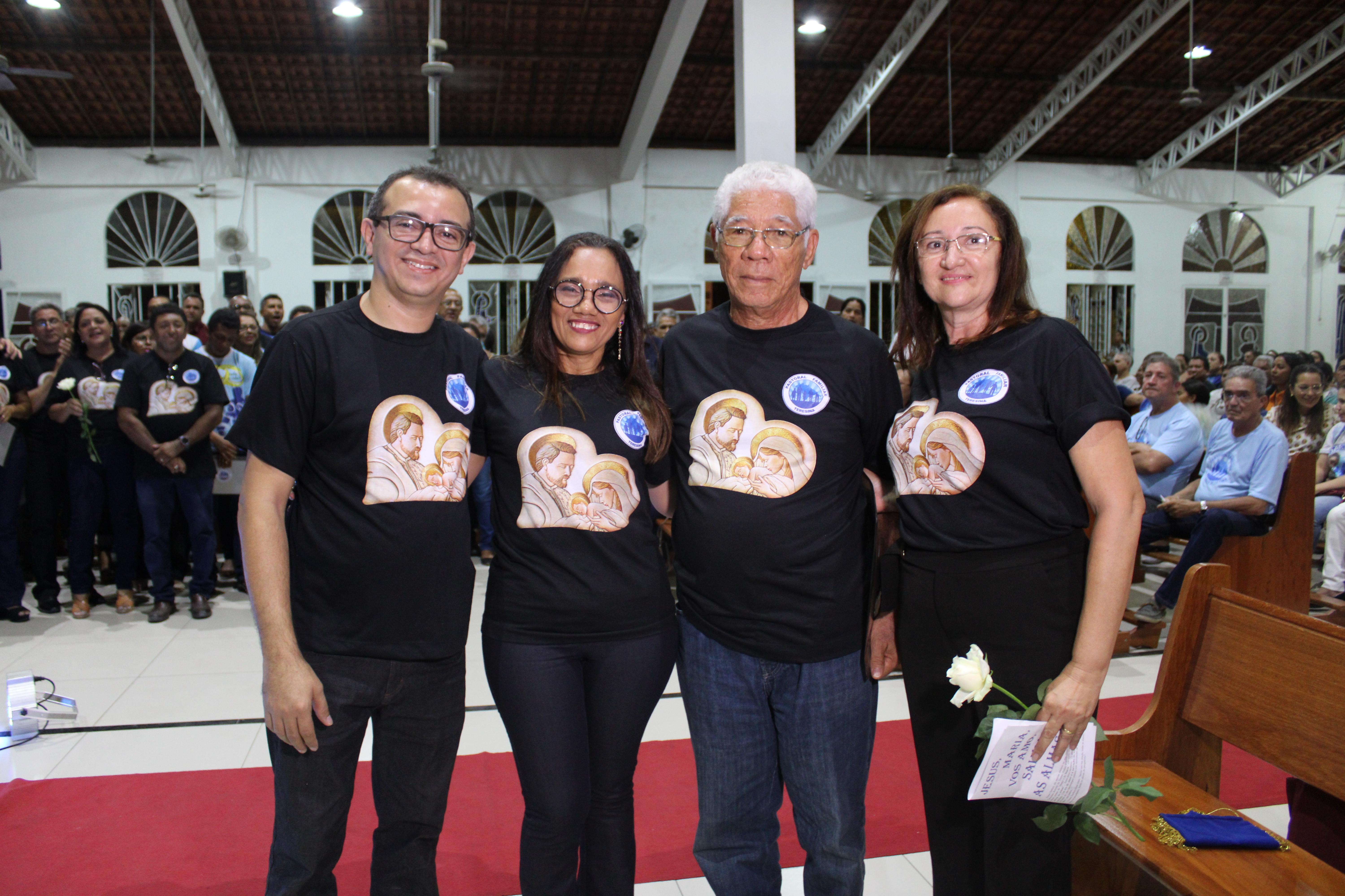 Casal Eduardo e Deusa acompanhado do novo casal coordenador, Antônio e Maria