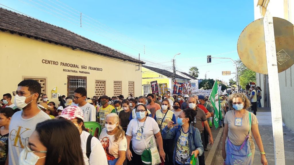 caravanas com romeiros de todas as Dioceses do Piauí marcaram presença no evento